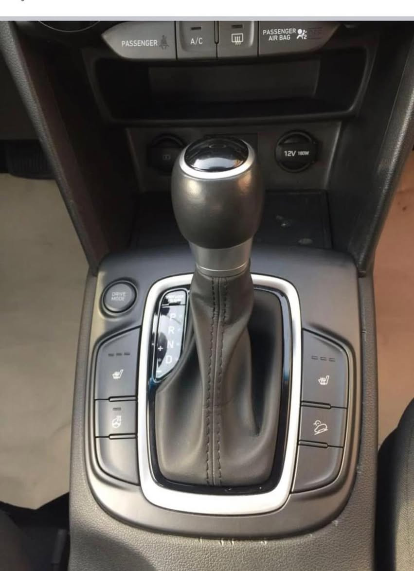 كونا 2020
السلام عليكم 

هونداي كونا 2020  

حادث جداً بسيط

بدون شاصي بدون لغد 

بصمة - 

سياره ماشيه 6900

السعر 130$ وبيها مجال بسيط

مكان بغداد شارع فلسطين 

اتصال ***********
