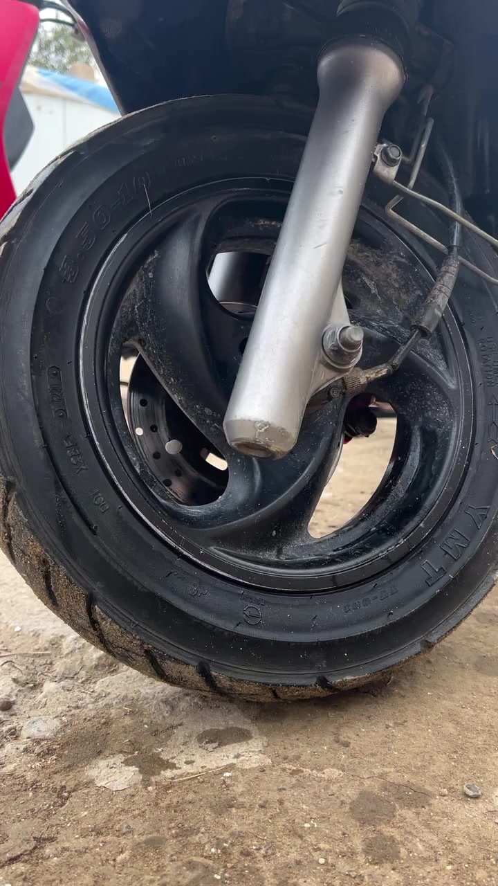 السلام عليكم
للبيع دراجه بريز مثل ماموضح بالصور
نضافه فول وكفاله عامه
مكاني بغداد الزعفرانيه
800 وبيهه مجال حك الجيه

تواصل اتصال أو واتساب ***********
