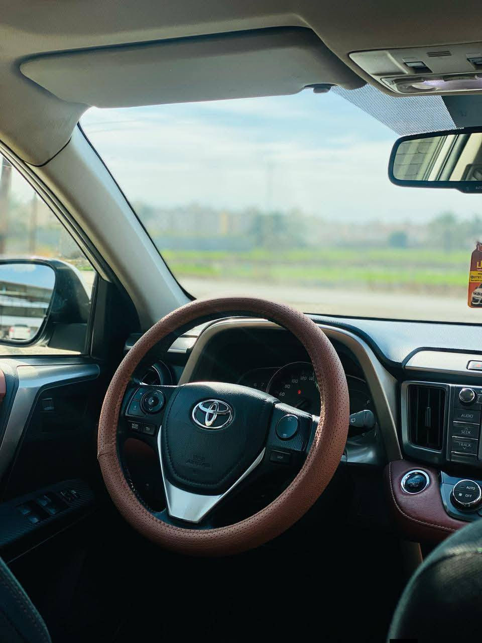 السلام عليكم سياره رف فور 13خليجي  كفاله علمه مكانه صلاح الدين قضاء بلد الاتصال***********
