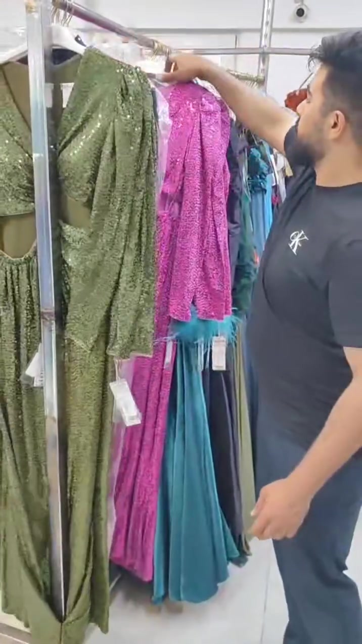 شروة فساتين سهرة العدد 150              السعر حرق🔥
https://t.me/fudydy/55814?single

مجموعة الشروات النسائية على الواتس اب 👇
https://chat.whatsapp.com/HzKTGoJG53i0ehlUbWREFP


**إذا كنت صاحب هذا الإعلان وتريد حذفه لأي سبب، رجاءا أرسل رسالة إلى الدعم الفني**