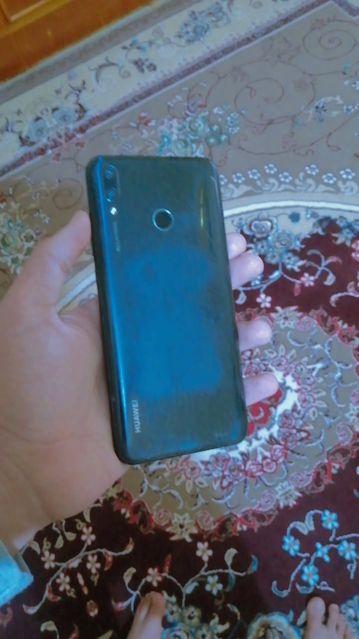 السلام عليكم جهاز هواوي y9 2019 جهاز نضبف بس مبدل شاشه اصليه ذاكره 64 سعر 45 بي مجال بسيط او مراوس الاستفسار ***********
