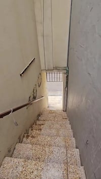 شقة للإيجار • حي السكر • غرفتين