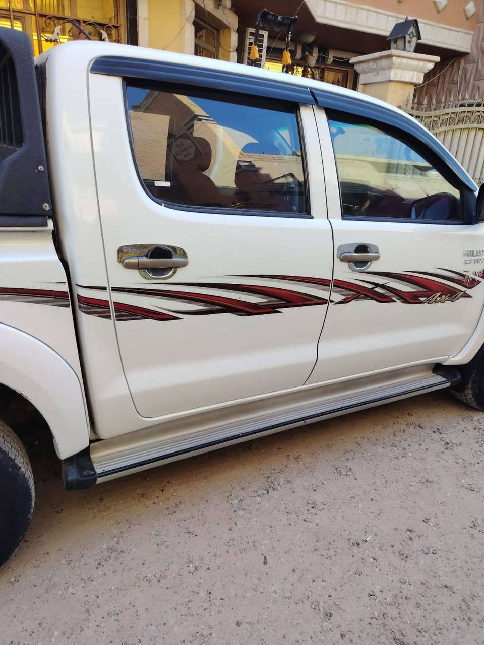 بكم تيوته موديل 2014رقم بغداد ابسمي سنويه جديد هزه جديده 
مكفول سياره كفال عامه من لمعجون والكص مكاني بغداد زعفرانيه الاستفسار على رقم ***********
