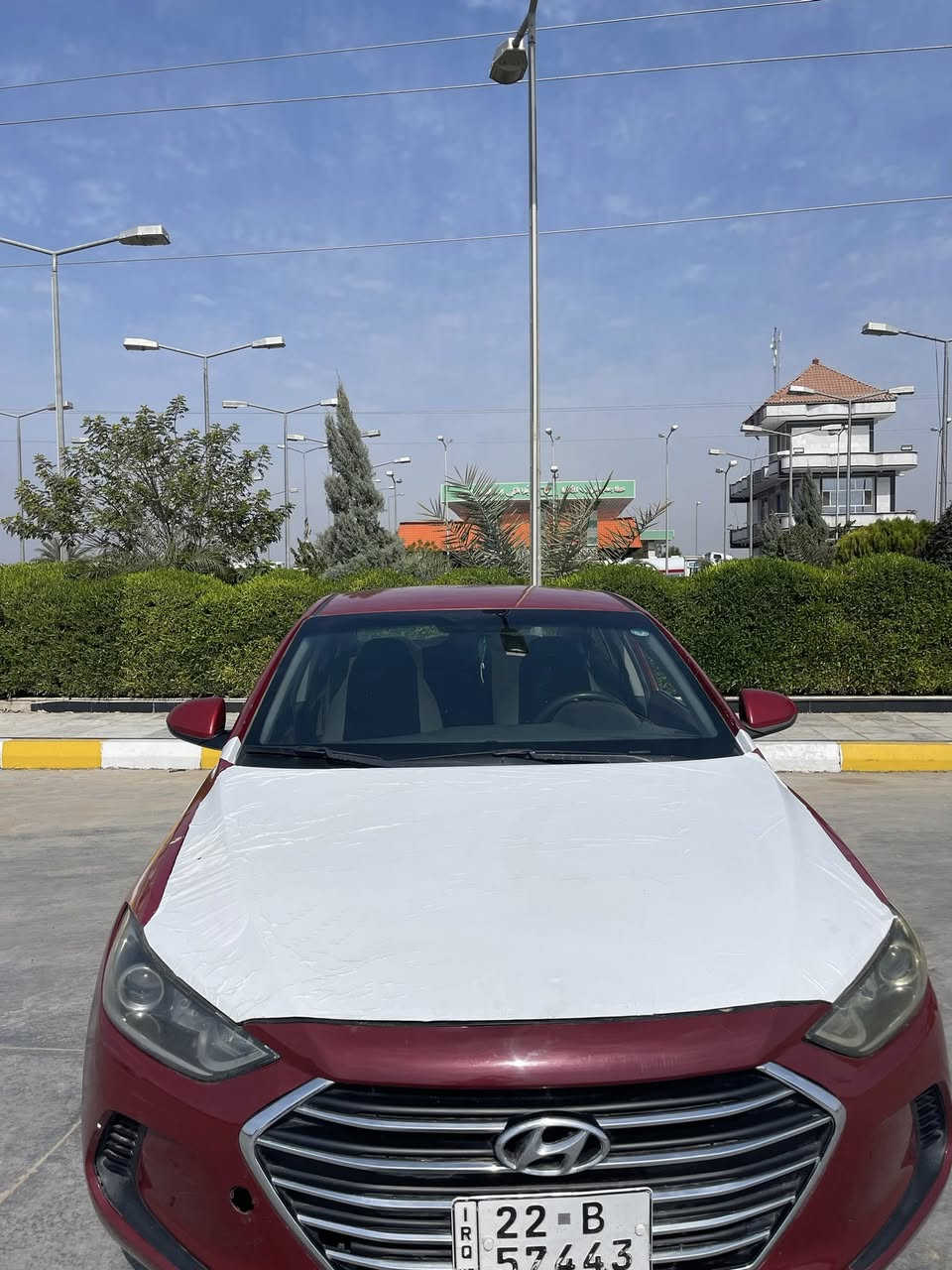 سلام عليكم ورحمة الله وبركاته انتره البيع موديل 18 رقم أربيل سنويه ورقم جداد حته هزته جديده  بيه خمسه قطع سياره سوناره موجود بالمنشور سعره 103وبيه مجال بسيط 
العنوان الصويرة /***********
