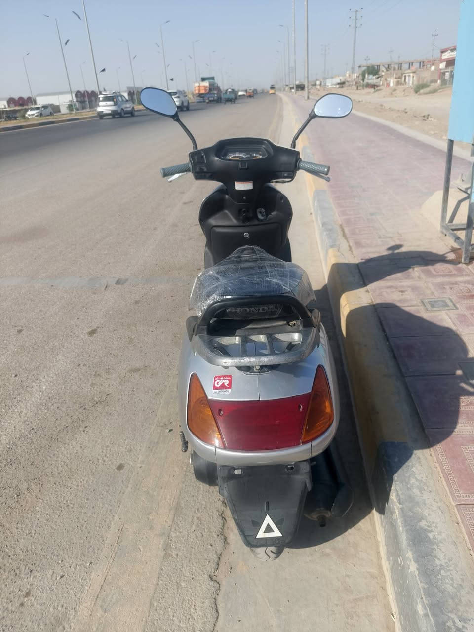 دراجة سبيسي ياباني كفرات  لوك بعدها بجيسها كهربائيات كلشي فول سعر مليون وبيها مجال للشراي ***********
