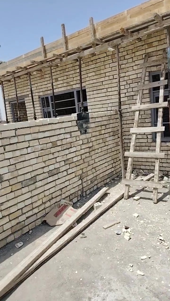 السلام عليكم
عندي لبخ ونثر بيتونه وستاره وظهر بنايه عرض عشره وارتفاع ١٢ وجناب تشميع اريد سعر مناسب
الاتصال ***********
