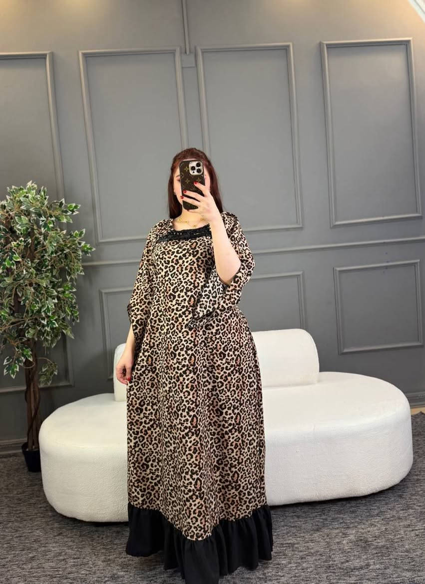 ‏فستان نسائي خامة كريشة 
قياسات L. XL. 2XL.3XL.
‏السعر  خاص 
‏توصيل لجميع المحافظات


**إذا كنت صاحب هذا الإعلان وتريد حذفه لأي سبب، رجاءا أرسل رسالة إلى الدعم الفني**