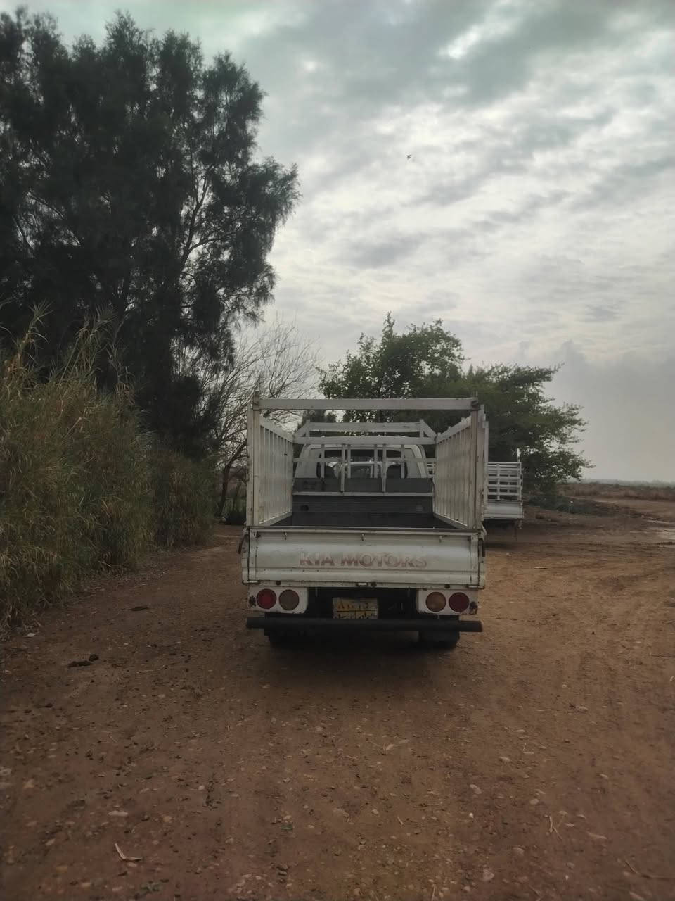 سلام عليكم البيع كية موديل
2011 مكان الزيدية شارع العام استفسار ***********
