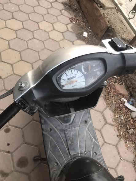 سلام عليكم ادرس قديم للبيع سعره 300وبيها مجال بيها خيط بخار شراي راسلني او دك ع رقم 
***********
