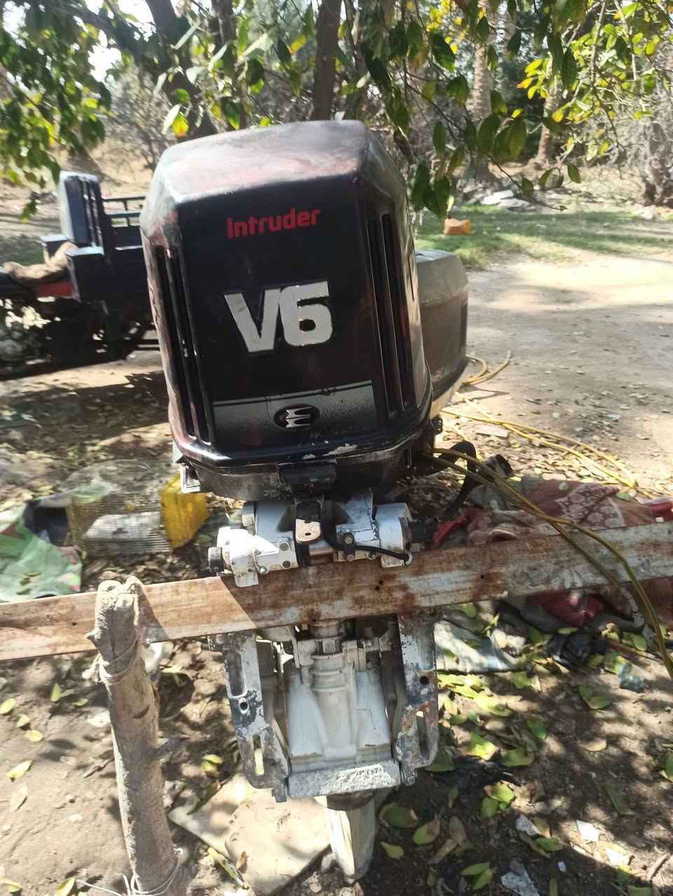 السلام عليكم مكينه للبيع حجم 175 السعر مليون وسبعميه للاستفسار ***********
