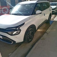 كارنز ٢٠٢٣ • ماشي ٤٠ الف • باسمي