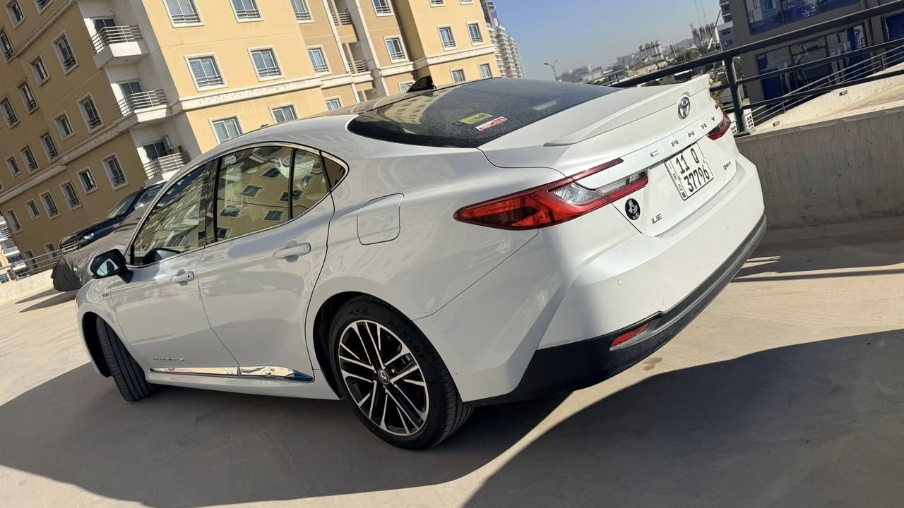 السلام عليكم ،

تويوتا كامري هايبرد
LE

2025
وارد عبد اللطيف جميل
ماشية ٢٧ الف كيلو
بانوراما
بيها تعديل بارد صغير بالجاملغ الامامي مؤشر بالصورة
و رصعة مسحوبة PDR بالجاملغ الخلفي مؤشرة

رقم بغداد

السعر : 39,400,000 دينار

***********
***********
