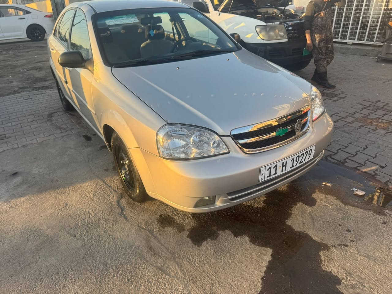 سلام عليكم اوبترا موديل 2005 شركه العامه السيارت رقم بغداد انكليزي بسمي تحويل مباشر شباب السياره كفاله عامه من الحادث والضربه مجرد جراد وهاذه الون كله يجرد شرط الفحص قطه معجون مابيه مجرد مسقوله ومصبوغه السياره جاهزه ع اخر حبايه ومتعوب عليه ومصروف عليه هواي شرط الفحص مكينه كير صدر تخم تاير دوشمه عام تدفيه تبريد منضومه زنون شاشه كامره تحكم ستيرن كلشي بيه شغال وجديد تفحص قبل لا تدفع فلوس السعر 67$ وبيه مجال بسيط  والسوك كلشي بي الله يوفقكم رقم الهاتف 

‭0770 874 6683‬احمد الشمري مكان السياره بغداد نهايه حيور قرب جامع الخلفاء
