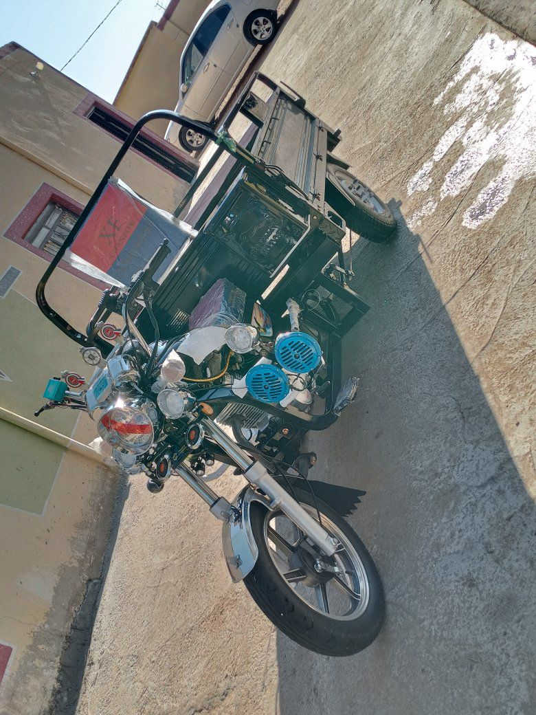 2023اصولي صار شهرين من طالعه سعره 2550كفاله عامه درجة 
*********** بي وتساب معجبك السعر اعبر المنشور
