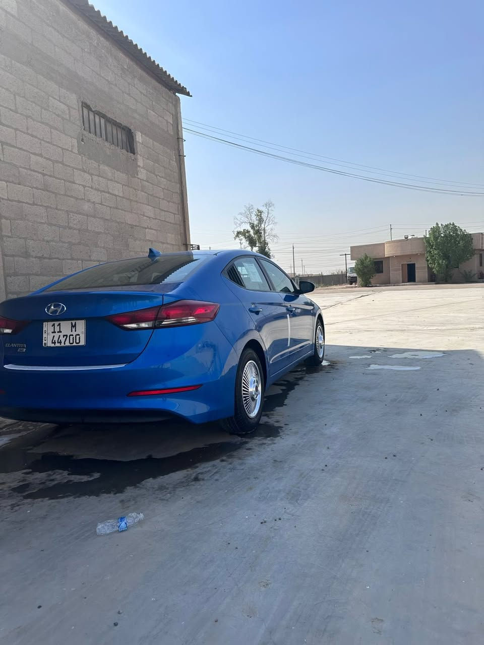 السلام عليكم النترا 2017 نص فول وارد أمريكي حادث فقط بنيد 
مكينه 2000 دوش كير at منظومه تبريد منظومه زنون دوشمه جديده متصرف عليها كلشي 

السعر125 بيها مجال بسيط حك الجيه سياره جهازه ومتعوب عليها  العنوان بغداد بسمايه ***********–
