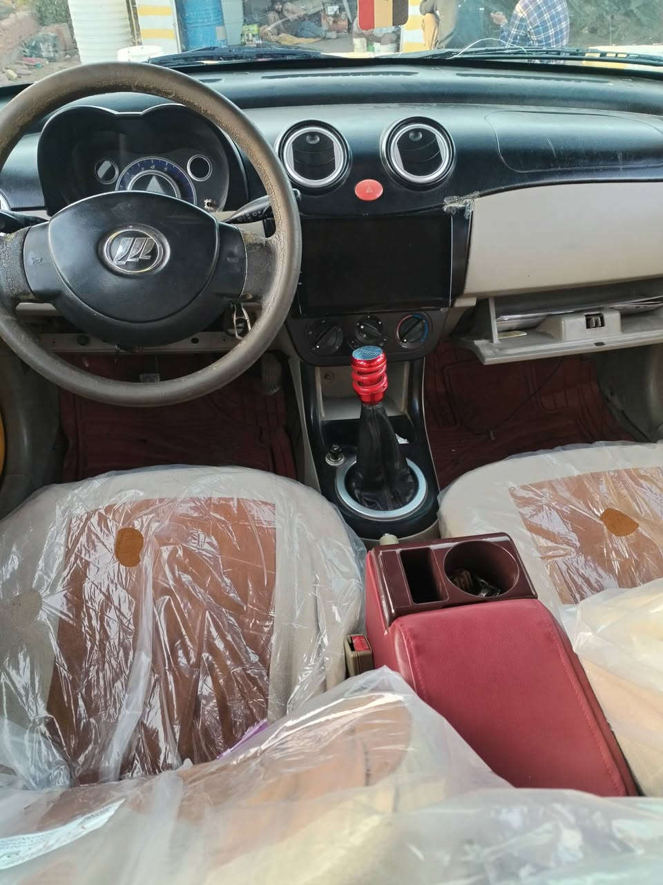 سلام عليكم ليفان للبيع مديل 2011 تكسي رقم بغداد انكليزي مصفره هيئة وغرامات السياره كفاله عامه مصبوغه حزام أثر جراد سعر 38 مجال قليل ***********
