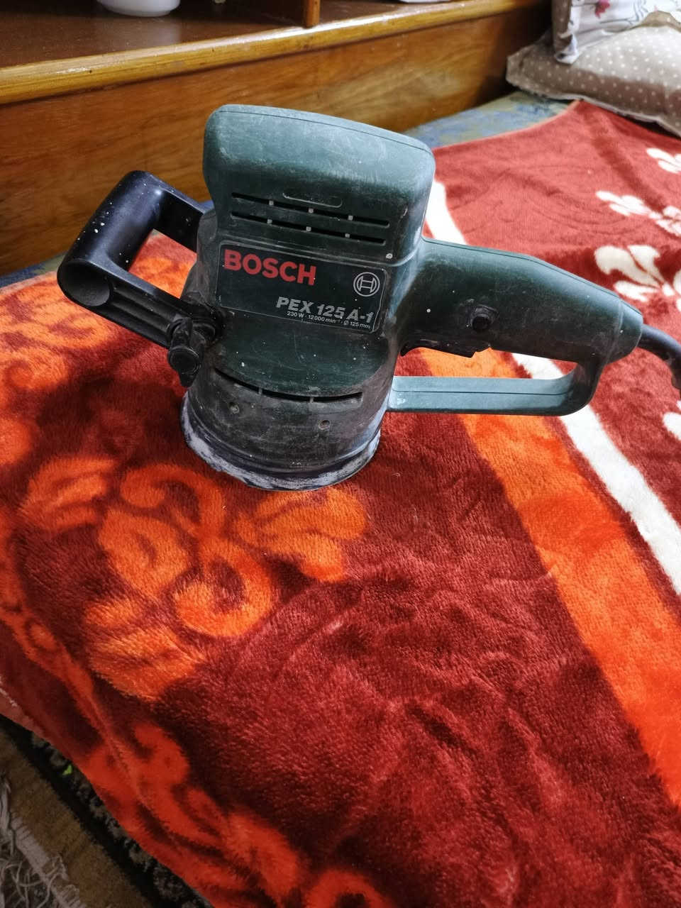 واتساب ***********
