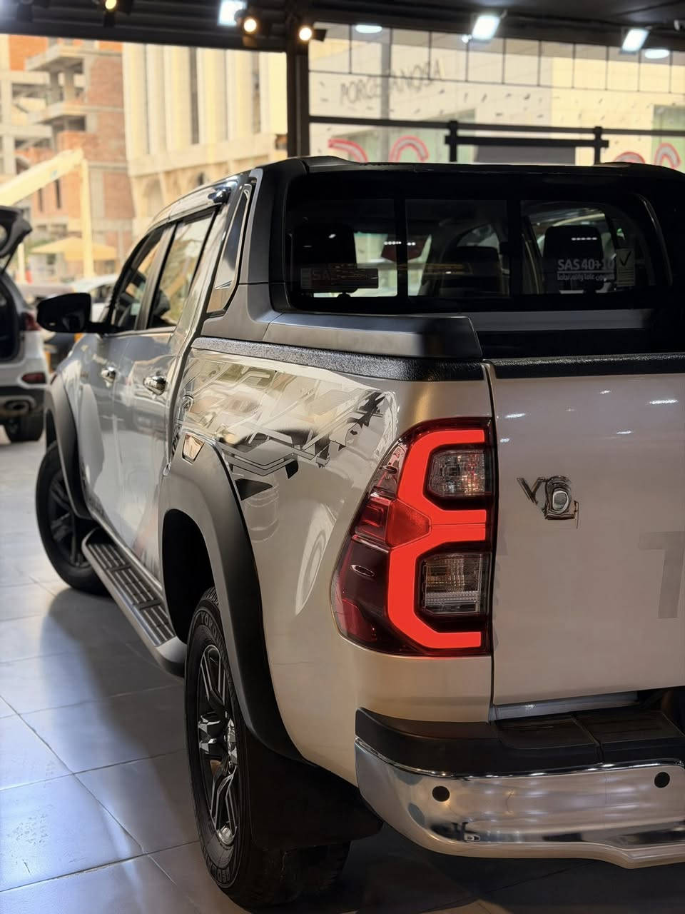 بيكم هيلوكس 2024 تي ار دي
مكفوله كفاله عامه  
مواصفات 
بصمه تشغيل 
بصمه ابواب
شاحن 
كشنات تدفئه تبريد
قطعتين تبريد
اشاره ترحيب
بنيد جكات
6 سلندر
شاشه كامره خلفيه 360 درجه
وباقي المواصفات المعروفه
رقم اربيل بسمي
مراوس حسب القناعه   
للاستفسار اتصل غير متواجد ع فيس
***********
