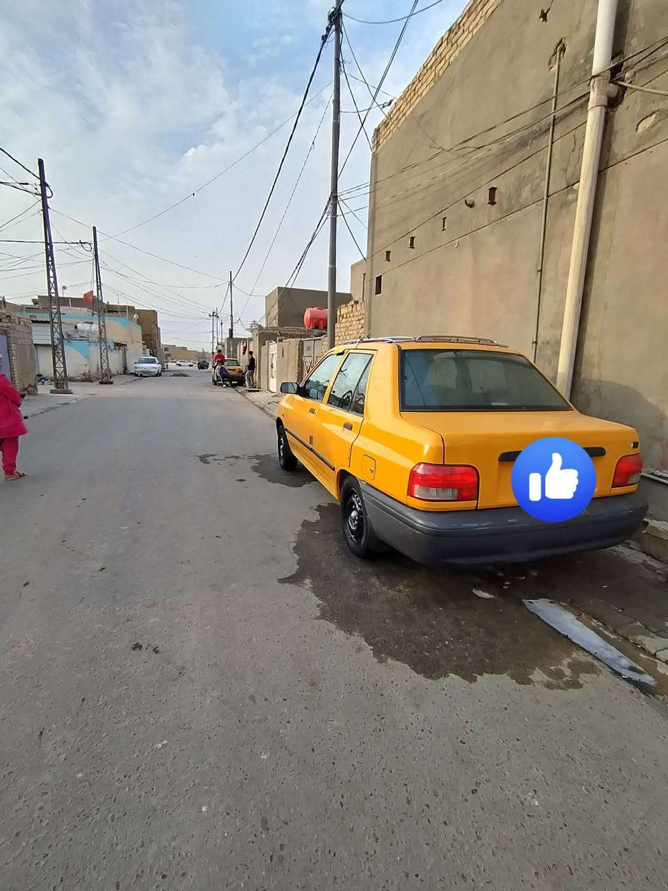 السلام عليكم سايبه موديل 18 للبيع كفاله عامه كير  ومكينه وتبريد بها شبر بالكامل غاز بنزين ماكينه شرط نسبه بخار ما بيها سبايا سحاره الاستفسار) ***********

