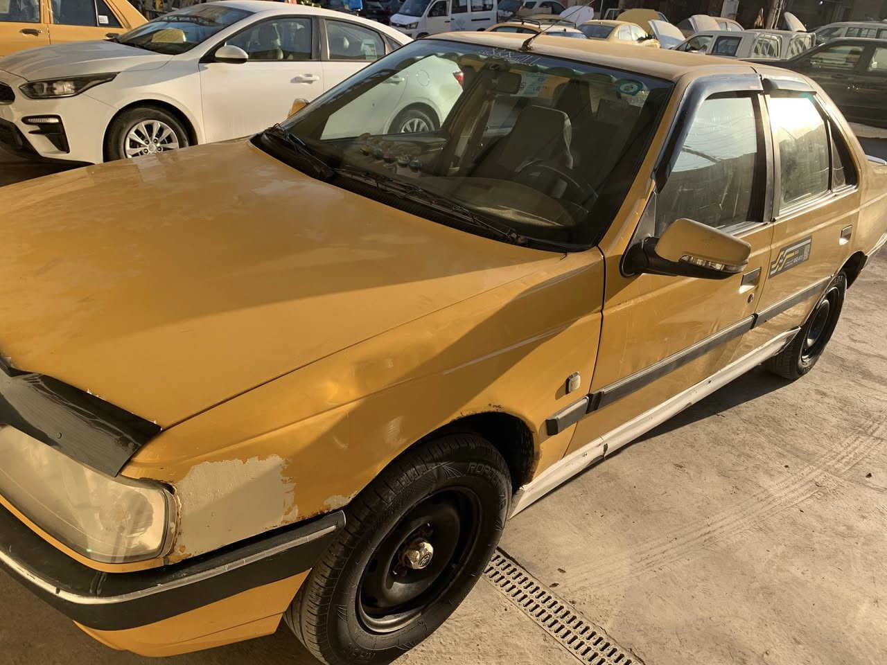 ‎السلام عليكم بيجو لميس مديل ٢٠١٢
‎بيها طخة بل جاملغ شي بسيط 
‎وجراد قليل السعر ٣٣
***********
