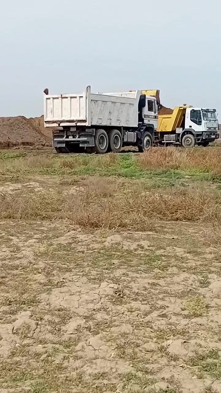 سلام عليكم تراب للبيع سكس ٥لاف وتك ٣ لاف مكاني قلعة صالح ***********
