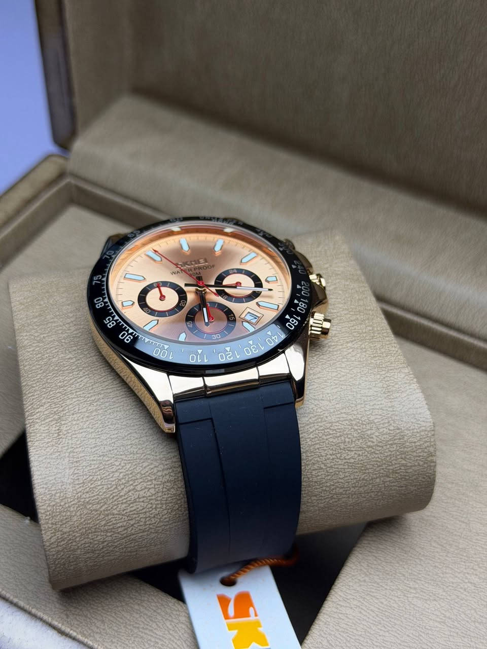 SKMEI
اصلي وكالة ماكنة ياباني 
ارقام واميال لامينوس فسفوري 
نافذ شهري
سنتر ثواني منفصل 
سير ربر اصلي 
ستانلس ستيل 
مقاومة للماء 3 متر 
نظام 24 ساعة 

30 الف على اول تم


**إذا كنت صاحب هذا الإعلان وتريد حذفه لأي سبب، رجاءا أرسل رسالة إلى الدعم الفني**