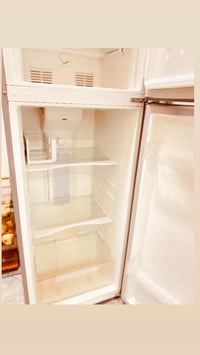 ثلاجات للبيع قيم واخذ  البيضة يونيڤا  والسلفر ميديا  07714404140