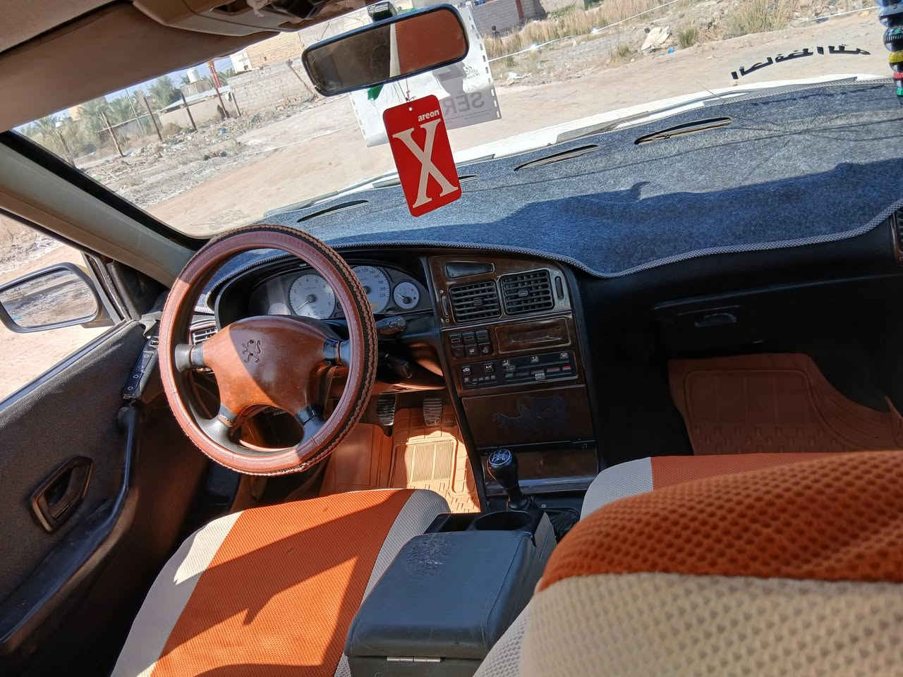 بيجو بارص موديل 2013مكينه وكير وحداديه تخم تاير كهربايات جاهزه مصفره غرامات هيه عل مشتري تحويل سنويه 27جاهزه السعر 18وبيه مجال قليل المكان ناصريه فضليه لتصال ***********
