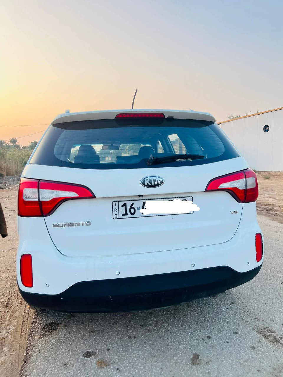 السلام عليكم.
سورنتو 14خليجي  كويتي محرك 3500
7 راكب بيه جاملغ ايمن صبغ  وبنيد مبدل  السعر 165وبيه مجال بسيط . للاستفسار ***********
