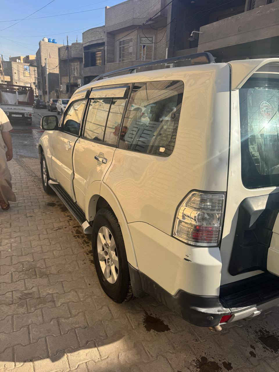 سلام عليكم باجيرو حبتور 2009 للبيع مكينه 3000 سياره مكفوله من صبغ وتبديل بسمي رقم بغداد مكينه خير من الله حداديه صدر خير من الله تبريد منقص غاز تخم تاير سياره سونار مرفق ب منشور بارحه مسوي السعر 115 وبيهه مجال مكاني بغداد رقم الهاتف ***********
