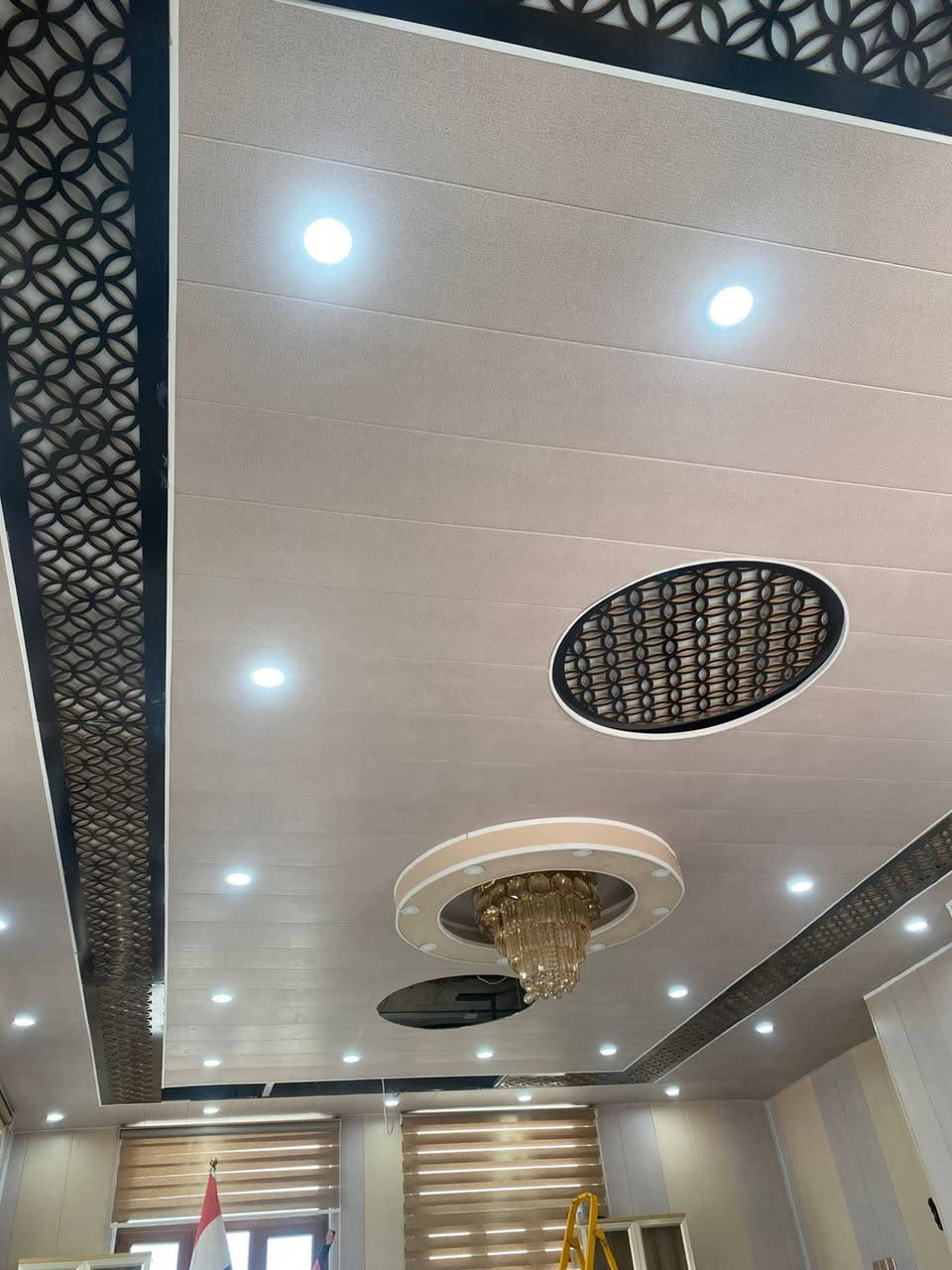 السلام عليكم ورحمة
عمل سقوف ثانوية و ديكورات الشغل حسب طلب الزبون 
مع ضمان العمل بالامتياز 
والتواصل على الرقم التالي 
‭٠٧٨١ ١٧٥ ٤٢٨٥
