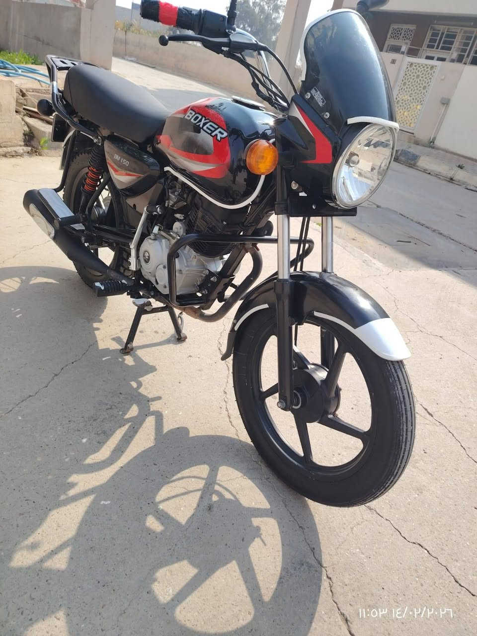 السلام عليكم دراجة بوكسر موديل 2023 رقم نكليزي تحويل ثاني يوم كفالة عامة دراجة كلش نظيفة مثل ما موضح بصورة *********** بيع مستعجل ديالى تقاطع القدس
