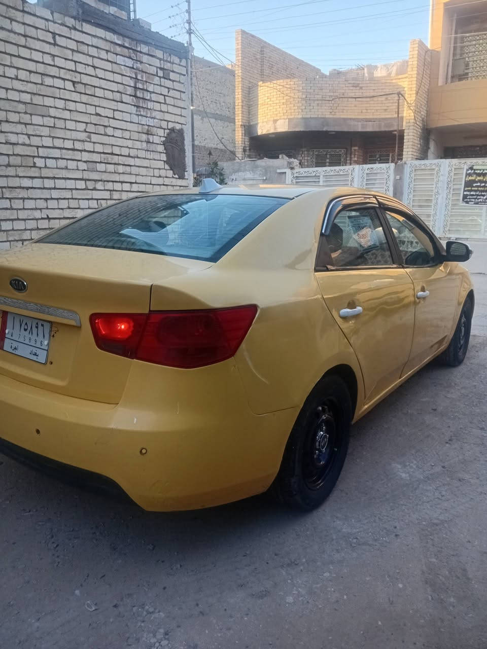 كيا فورتي موديل ٢٠١٠ وارد أمريكي بيهه تبديل قماره فقط سياره جاهزه من كلشي مكينه وكير تبريد تخم تاير صدر جديد رقم بغداد مشروع وطني سنويه جديده مكينه ٢٠٠٠ دوش سعر ٦٧ بيهه مجال شراي تحويل مباشر  بجم كبس شواصي حوض مكفوله تكم  ***********
