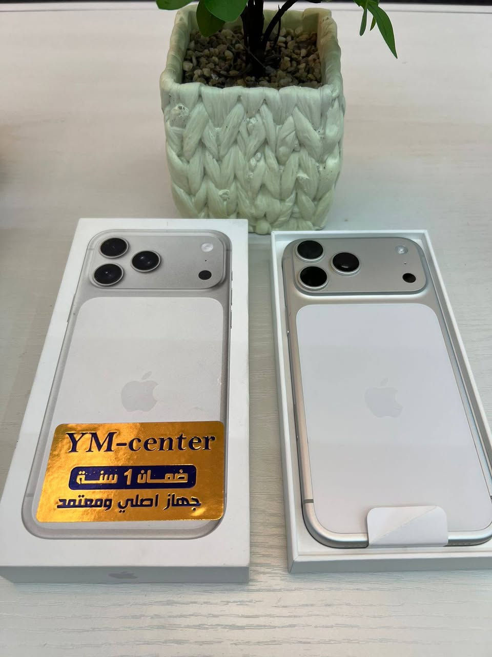 السلام عليكم
ايفون 17 برو ماكس هارد 256 سيم كارت ZAA
صحه البطاريه 100
عدد دورات الشحن 15
كامل  ملحقاه نظافه 100/100
السعر مليون 950
***********
