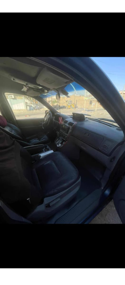 كيا كرنفال موديل 2003 رقم بصره عندي بيهة وكاله سنويه منتهيه صاحب سياره بل سماوه سياره بيهة نواقص مكينه كير جديد سياره  موجودة بل بصره السعر 55 بيهة مجال سياره كاز ***********
