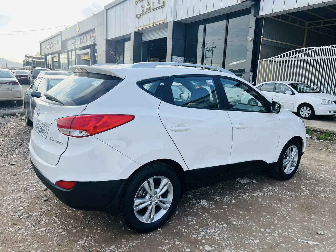 توكسون موديل 2011 كير توماتيك خليجي  رقم و سنه ويه جديد لي2026 سياره مصبوغة عام مكلوبة كدام و ورا كبس بدون دواخل بشرط  حتا ايرباگ هم بشرط تايات جديد كير ومحرك بشرط
جاهزه عنوان دهوك بردرش معرض الاصدقاء سعر 108$ورقة و مجال قليل رقم موبايل ***********
