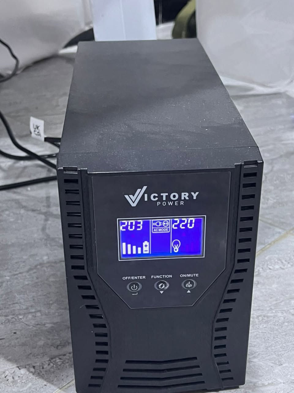 للبيع PC كامِل مع الشّاشة وUPS وكرسي كلهُم جديد 

ابن عمتي اشتريتها إله قبل شهر وفتحها بالزايد 7 مرات وخرب واهسه يريد يبيعها 😂🤦‍♂️

وحتّى الوصل بإسمي وبعده عندي علمود الضمان

المواصفات كاملة بالصورة

السعر كاملة 1,785,000


**إذا كنت صاحب هذا الإعلان وتريد حذفه لأي سبب، رجاءا أرسل رسالة إلى الدعم الفني**
