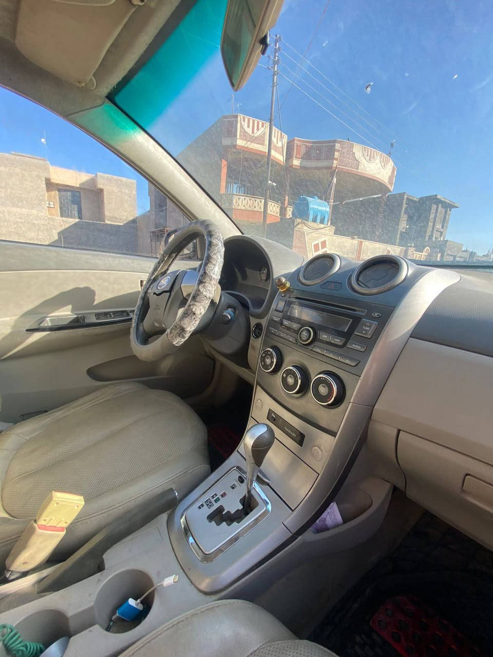 سياره بي واي دي موديل ٢٠١٤ بصمة تشغيل وفتحت سقف بانوراما جاهزه بالكامل محتاجه كير اوتوماتك فقط تخم تاير وحداديه كامله
للاستفسار الاتصال على الرقم 
***********
