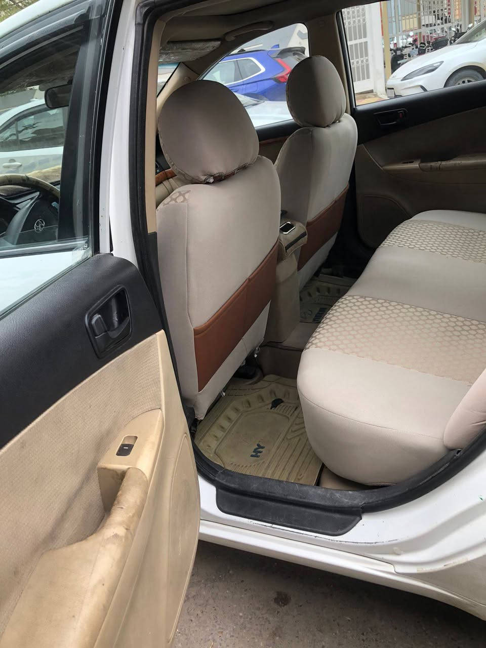 السلام عليكم 

سوناتا مديل 2010  

ليبب

لمتد فول مواصفات 

ليبل واحد بدون ضرر

رقم بغداد دولي 

محرك كير مكفول 

صدر أمامي خلفي 

تخم تاير 

تبريد 🥶

السعر 120 

مكان السياره الأنبار فلوجه

رقم هاتف ‏‪***********‬‏

رقم الهاتف ‏‪***********‬‏ 

ملاحظة إخوان مكلف ب النشر رقم صاحب السياره 👆
