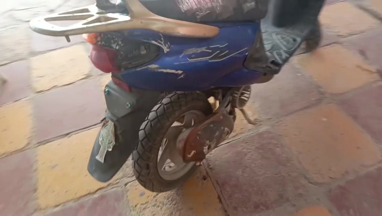 للبيع
***********
