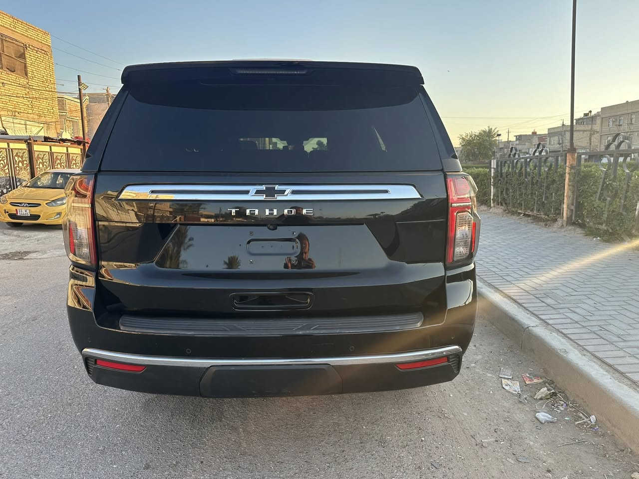 تاهو موديل 2023 مواصفات LSلو ن اسود ماشيه 16 الف ميل حادث جاملغ خلفي وجاملغ امامي صور الحادث مع الصور دخول جديد بدون رقم مكاني  بغداد الشعب 
***********
