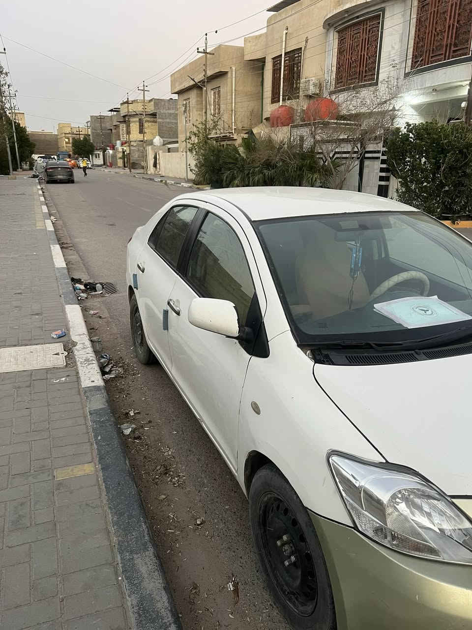 يارس للبيع سياره محرك وكير جديدات نضيفه ما عده بيها بس هاي الجاملغ الباب ما بي شي ٧٥
السعر ماكاني ياسين خريبط ***********
