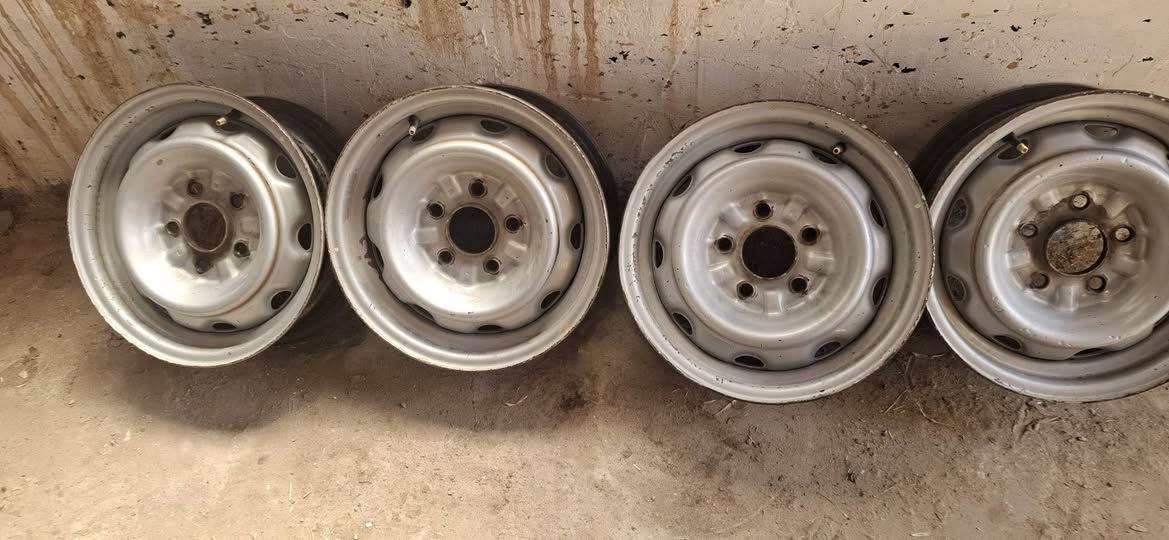 السلام عليكم ورحمة ويالة مال بيكم العدد٤ جديد نضيفات مكاني بغداد السعر تصل وتدلل ***********
