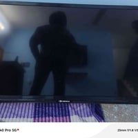 شاشه للبيع بدون نت نظيفه سعر 07511836820