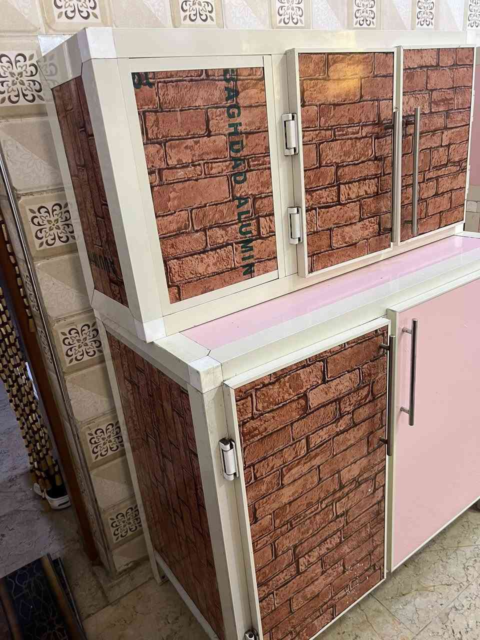 كاونتر متر تفصال نظيف جدا سعرة ١٠٠ بدون سنك واتساب ***********
