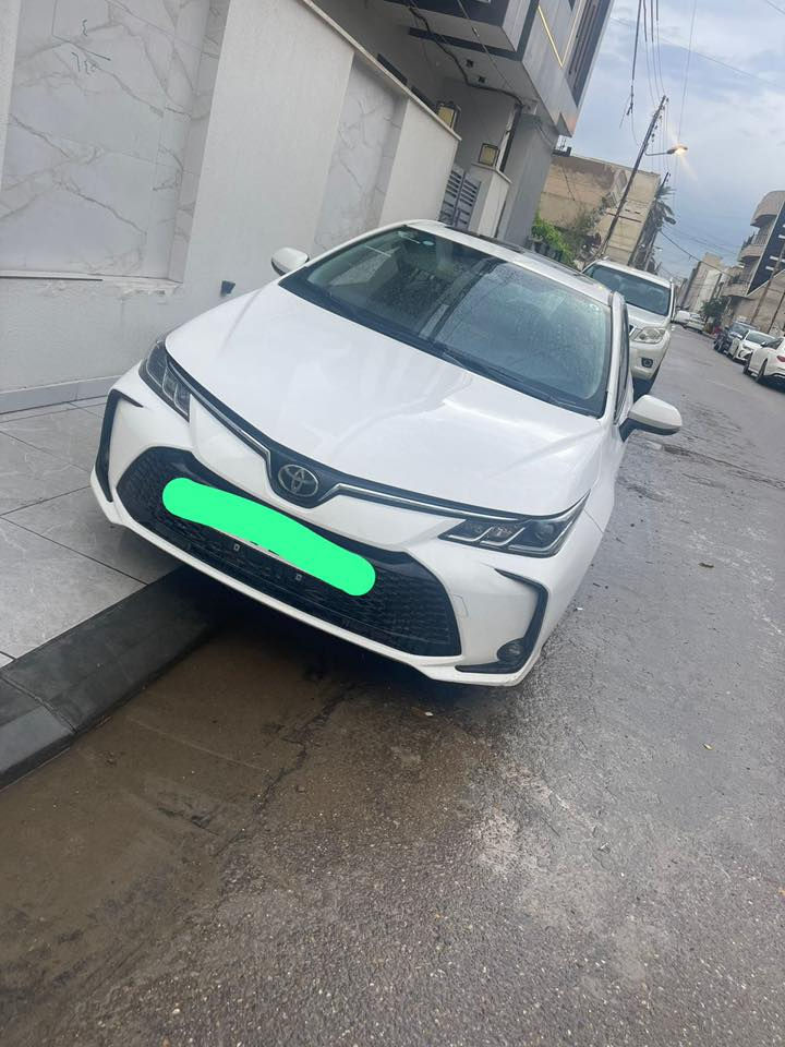 كورلا 24هايبرد سيارة مكفولة داخل جلد فتحة سقف رقم بغداد *********** العنوان بغداد السعر 140
