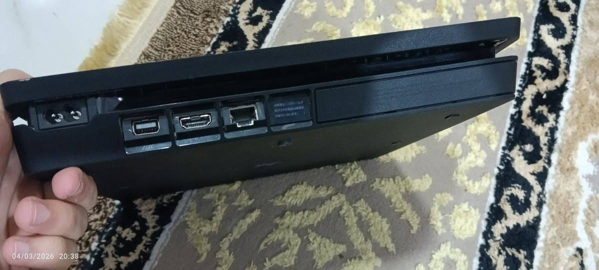 ⭕_ للبيع _ ⭕

بلي فور سلم نظيف إستخدام جدآ قليل غير مفتوح ولا داخل صيانه كامل الاكسسوارات والملحقات مع جهاز شحن UPS جديد وقرص فيفا 22 عربي.

⭕ حبيبي السعر قفله من الاخير لا اعاملك ولا تعاملني 250 الف ، جهاز الله يشهد ما ملعوب بي وبالعافية ع الياخذه. مكاني بابل حله 

⭕ للإستفسار أكثر خاص او الاتصال على الرقم التالي
      ⭕  *********** ⭕
