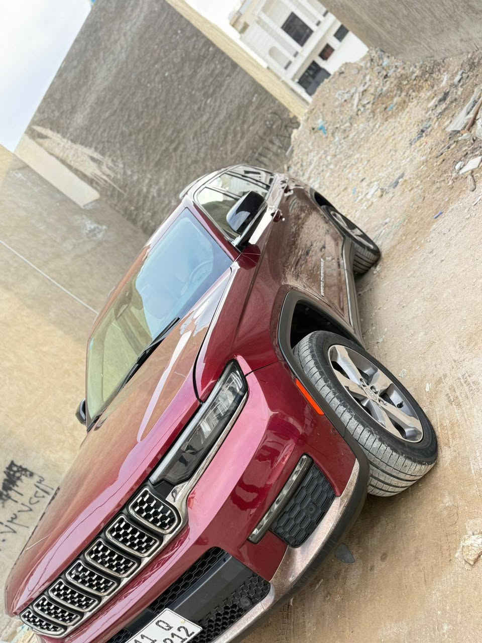 جيب  موديل 2022 ليمتد 
99 الف كيلو فول داخل عسلي 
7 راكب كراسي منفصلة
رقم بغداد باسمي سنوية لل 2029
كير ومحرك وتبريد كفالة 

ضرر خشم الدعامية بيها جاملغ وبنييد والجاملغ عكس الخلفي فوك قبق البانزين

رقم صاحب سيارة ***********
