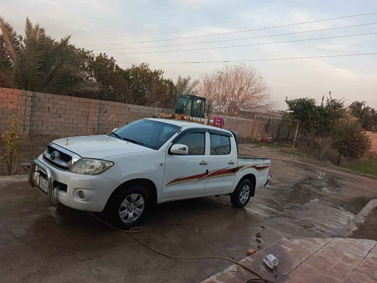 سلام عليكم بيكم عذاري كويتي شاصي 19 رقم بغداد بسمي نكليزي  سنويه الى 30 محرك مفتوح بيها صبغ بل بدي بس سياره جاهز سعر 158 بيها مجال شي بصيط مكان صلاح الدين بيجي ***********
