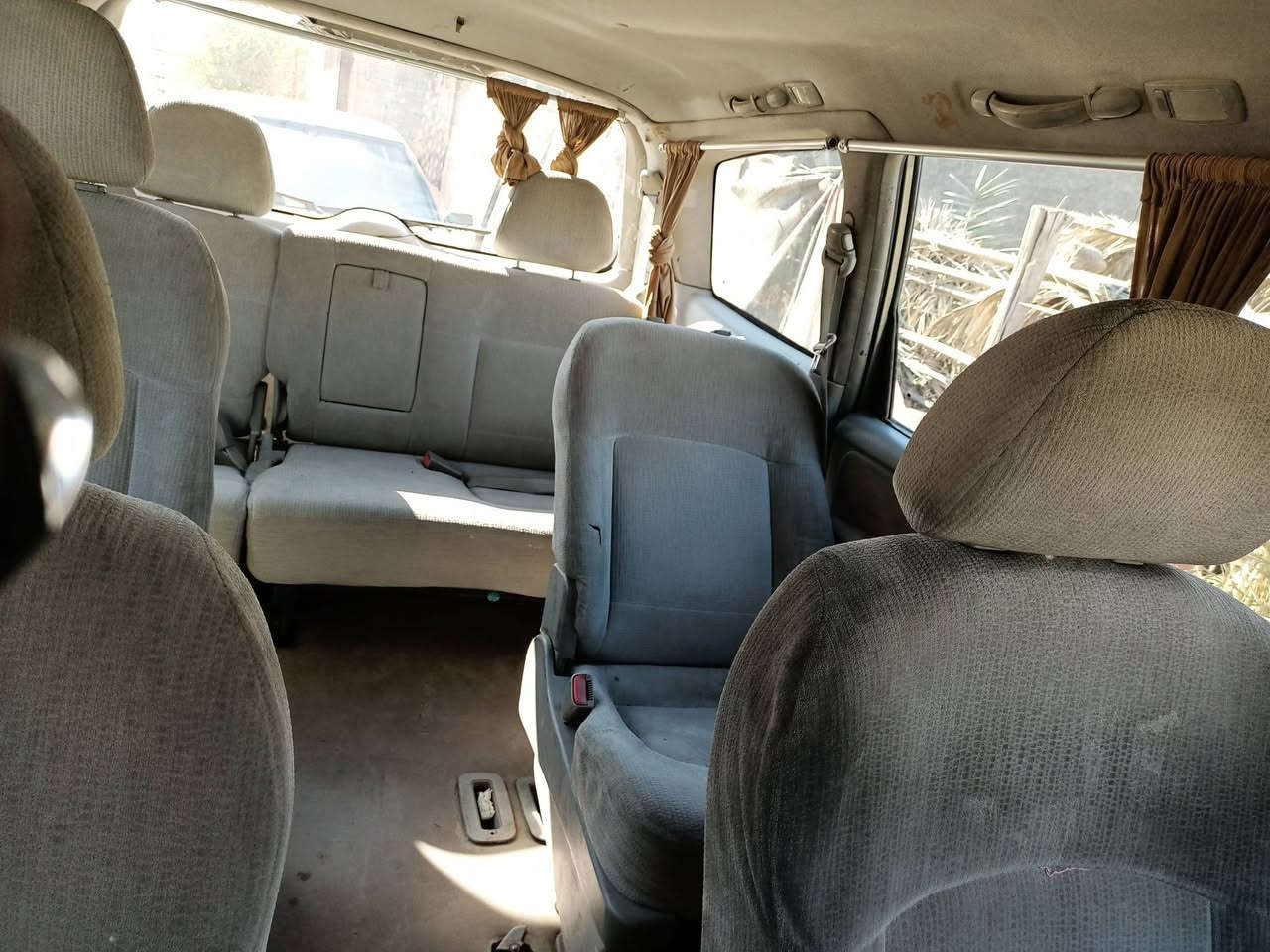 السلام عليكم 
سياره هيونداي تراجيت للبيع مستعجل 2007 كهربائيات كلهه شغاله سياره مكفوله ماعده طغه بالجاملغ السير مكينه  گير حداديه كلهه جديد  سنويا لا للتلاثين 30  مدار ثاني يوم  السعر 72 بيهه مجال حك الجيه المكان كربلاء الرقم *********** والشراي بي خير ودلل
